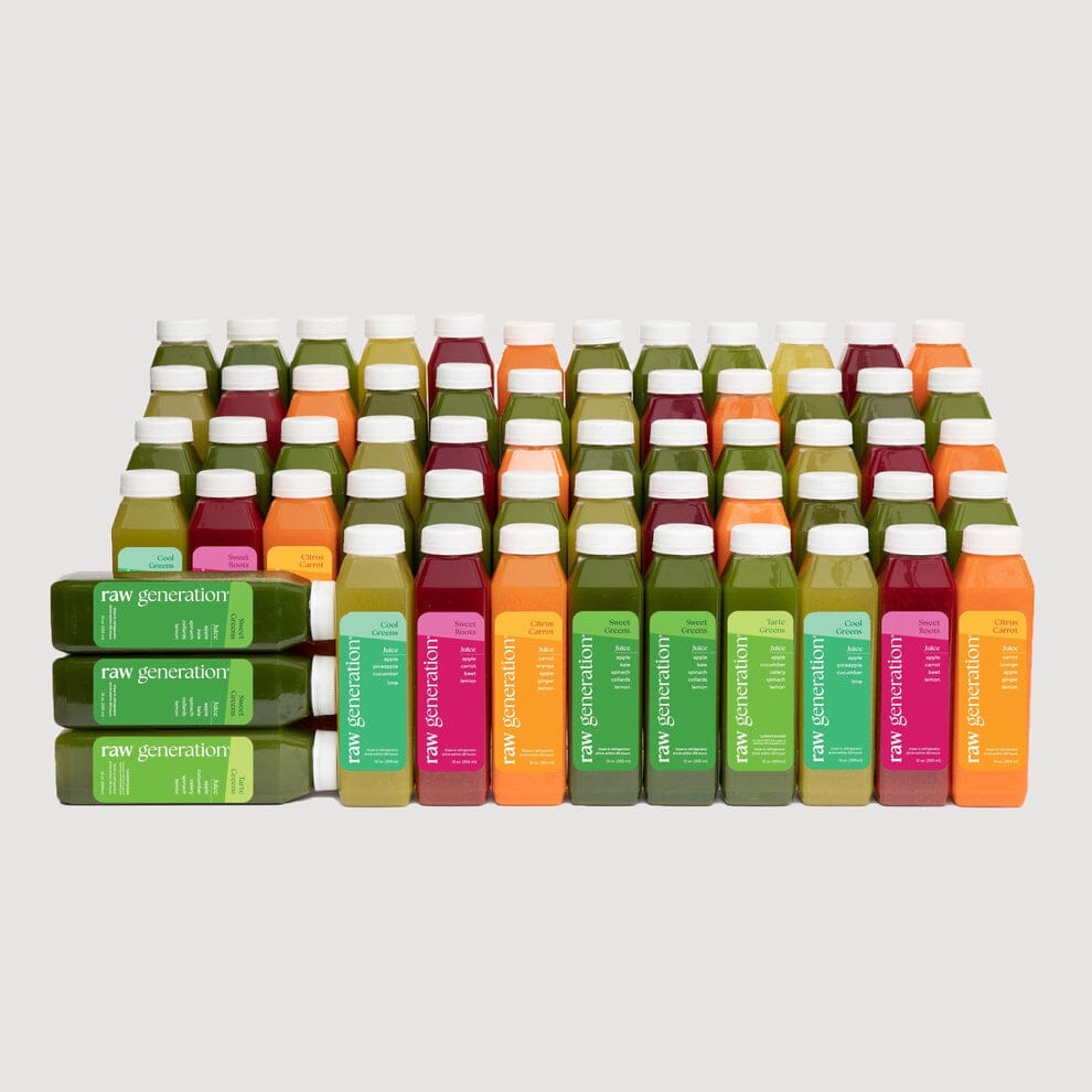 Skinny Cleanse | Lose 8 lbs in 5 days*; depicted as a nutrient-rich solution for weight loss, promoting detox, reducing bloating, and supporting healthier eating habits.